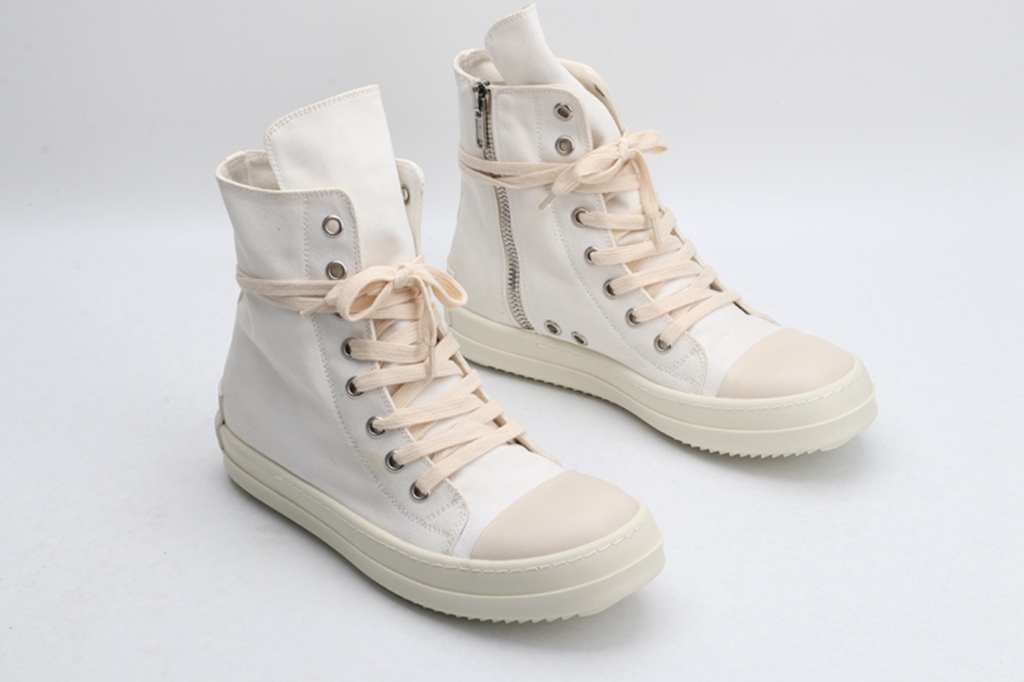 R.O sneakers